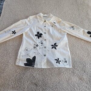 Coldwater Creek Women's White Denim Jacket Floral Button-Up Cottagecore Size M